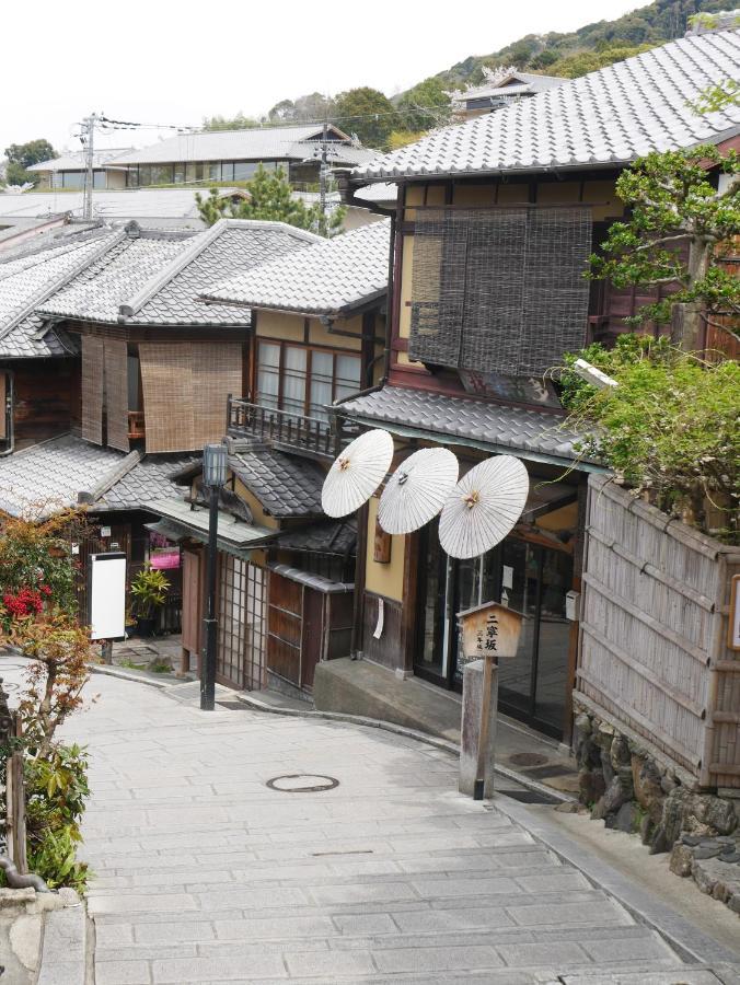 Hotel WBF Gojo Omiya Kyoto Buitenkant foto